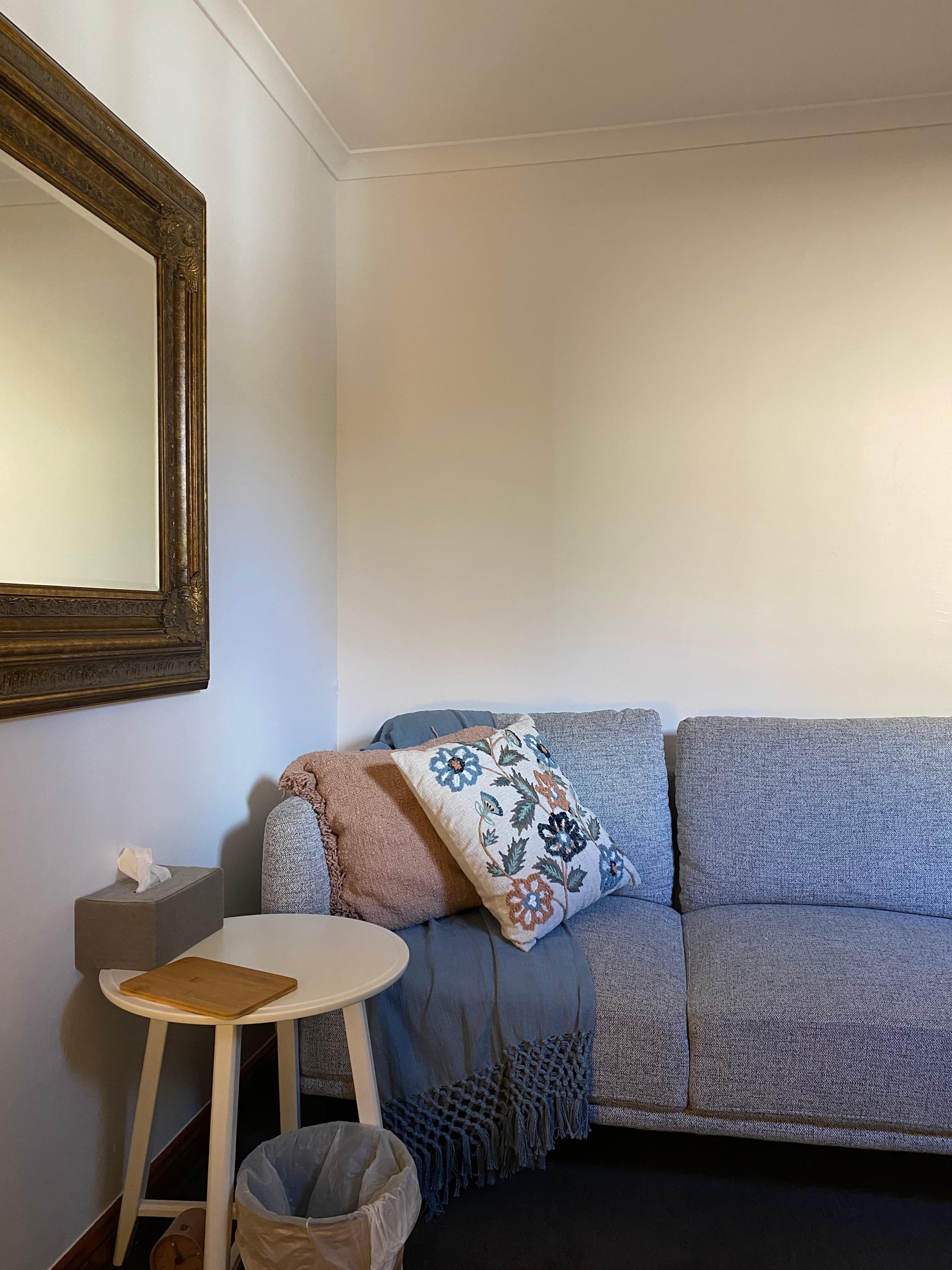 Room in Adelaide