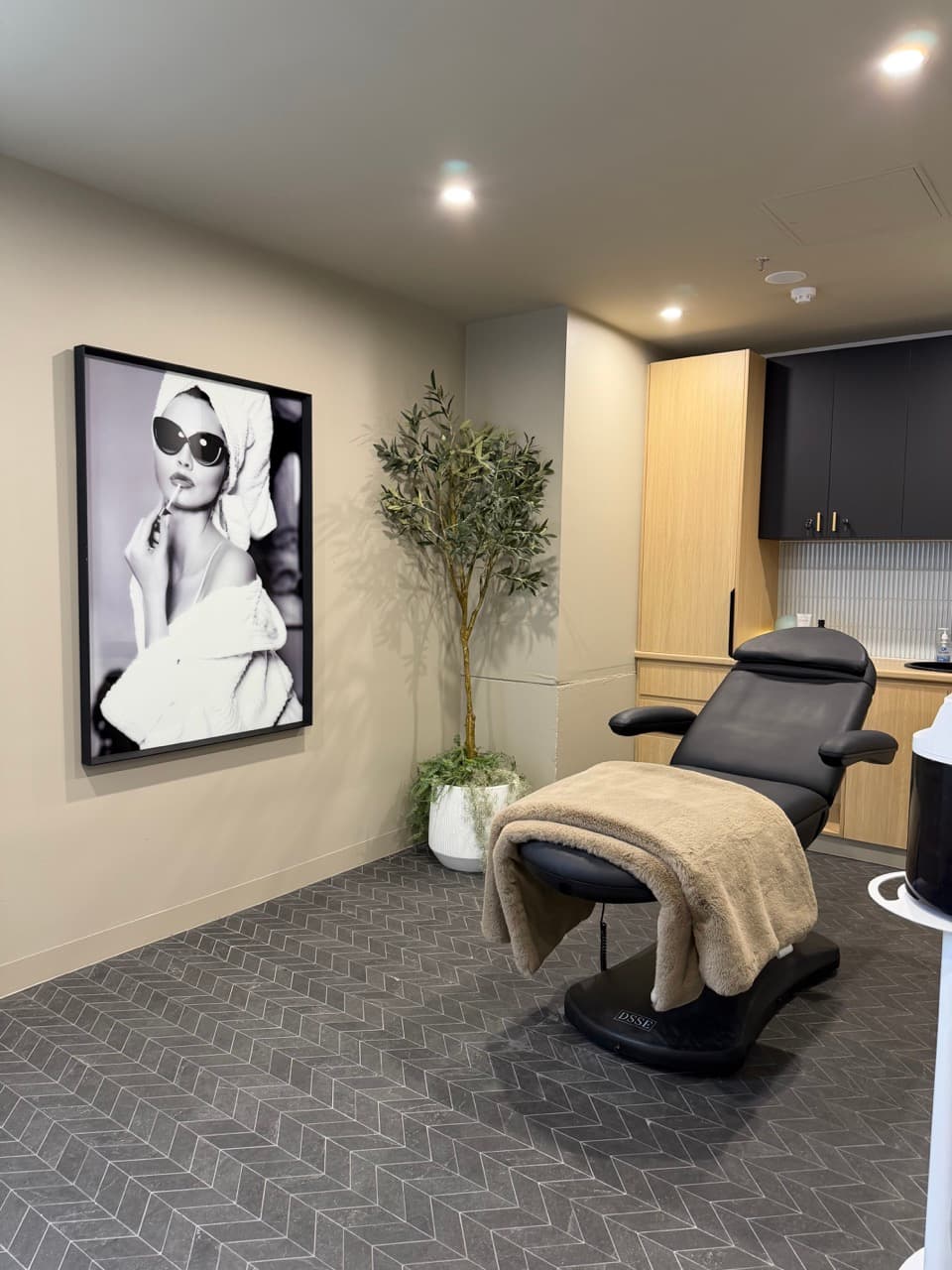 Room in malvern