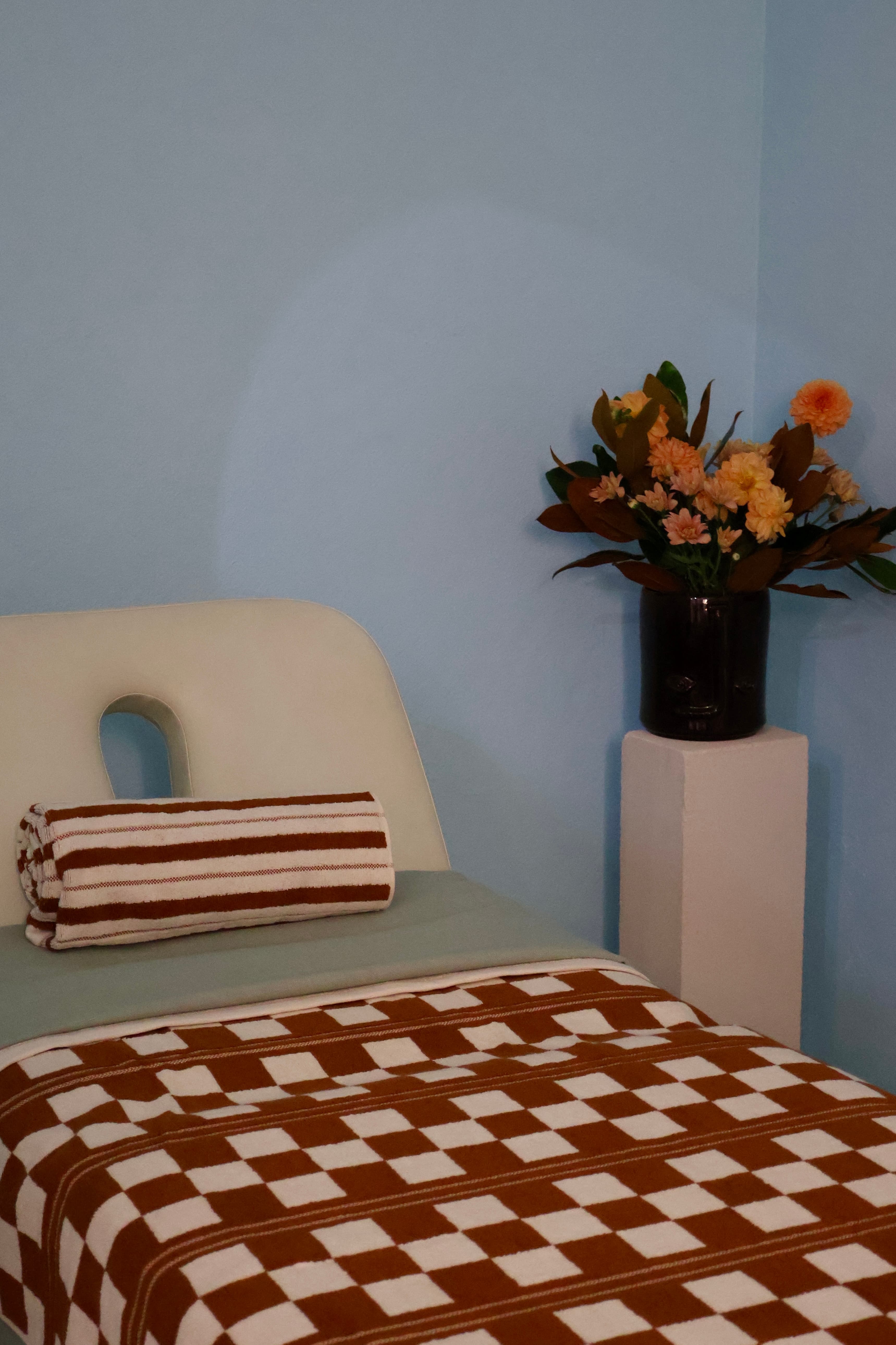Room in North Manly